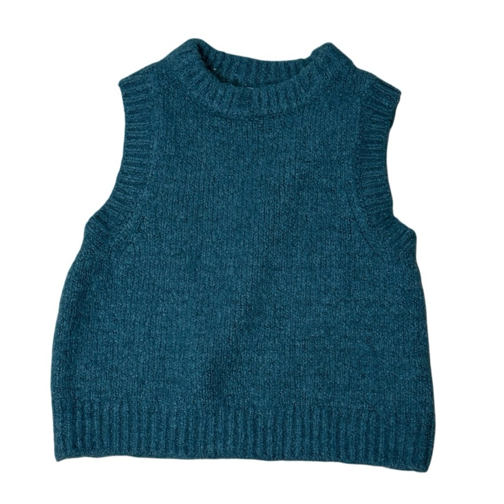 Zara Kids Teal Textured Knit Sleeveless Sweater Vest -‎ Size
9/10